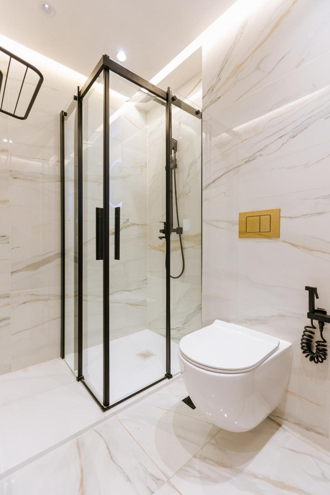 Marina View Residence Luxurious Studio Retreat With Stunning Ocean Views 1 Double Bedroom, 1 Convertible Couch 丹吉尔 外观 照片