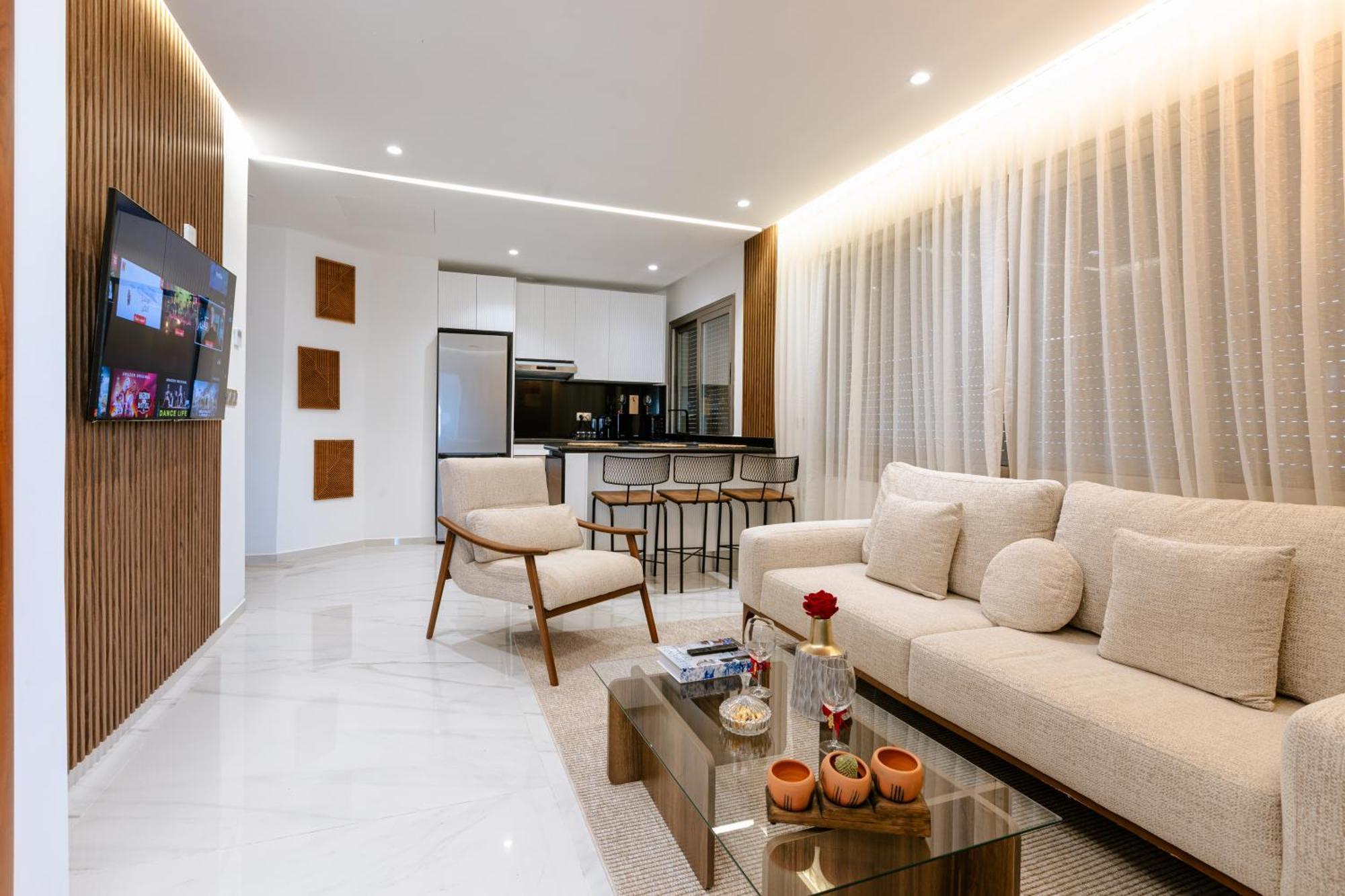 Marina View Residence Luxurious Studio Retreat With Stunning Ocean Views 1 Double Bedroom, 1 Convertible Couch 丹吉尔 外观 照片